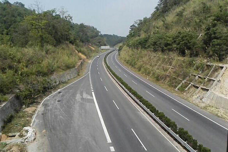 省自然资源厅开展重大项目占用生态保护红线不可避让性论证，力推高速公路“能通全通”