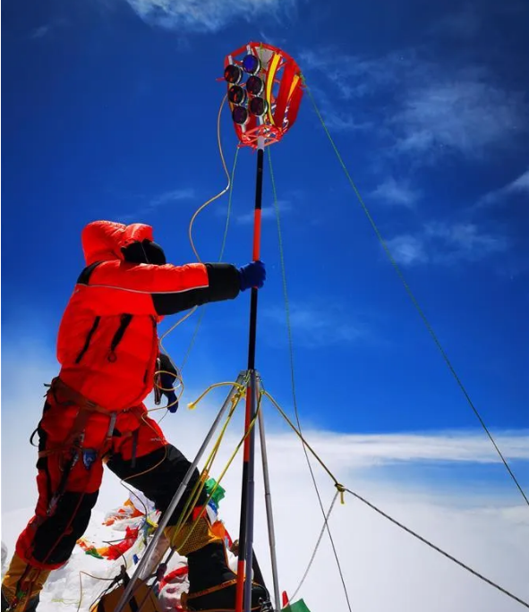 特写 | 中国的精气神在巅峰树立