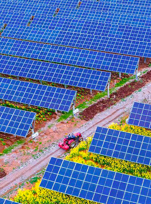 光伏成产业经济发展“新名片”