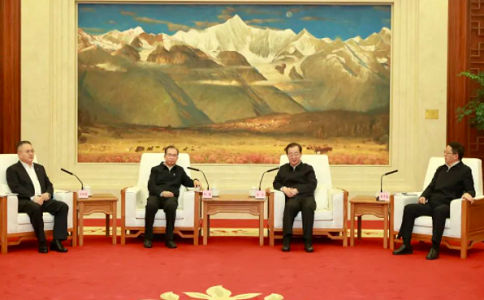 江毅、叶向东拜会云南省委书记王宁、省长王予波